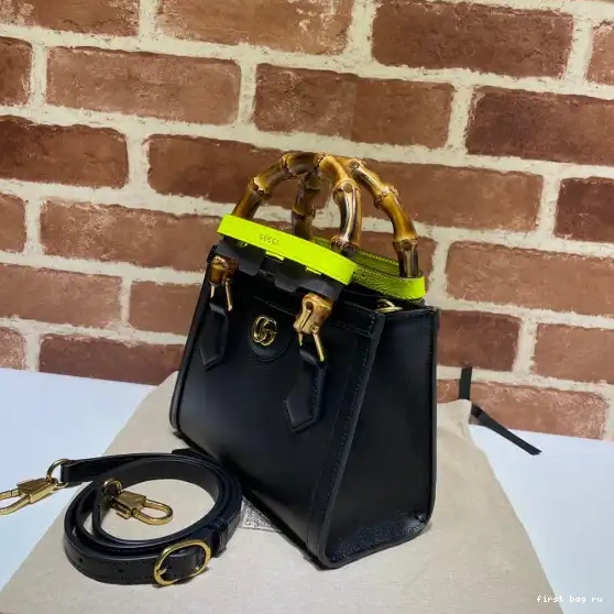 First bag ru mini Gucci tote Diana bag 0503